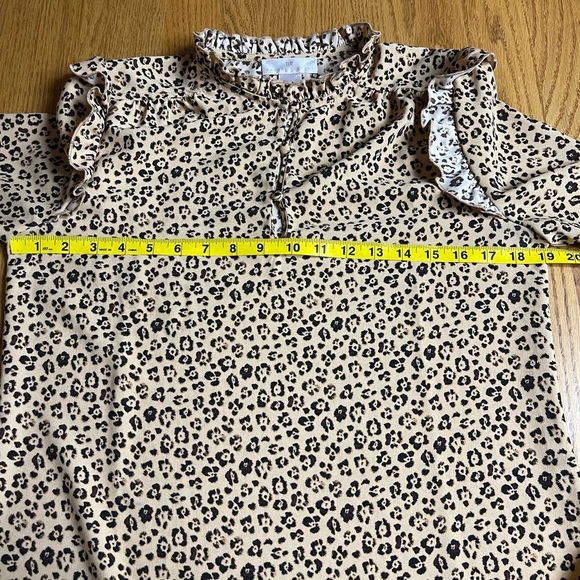 Rachel Parcell Leopard Ruffle Blouse Top Size Small - Picture 5 of 6